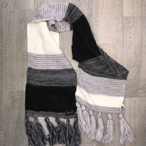 Calvin Klein scarf